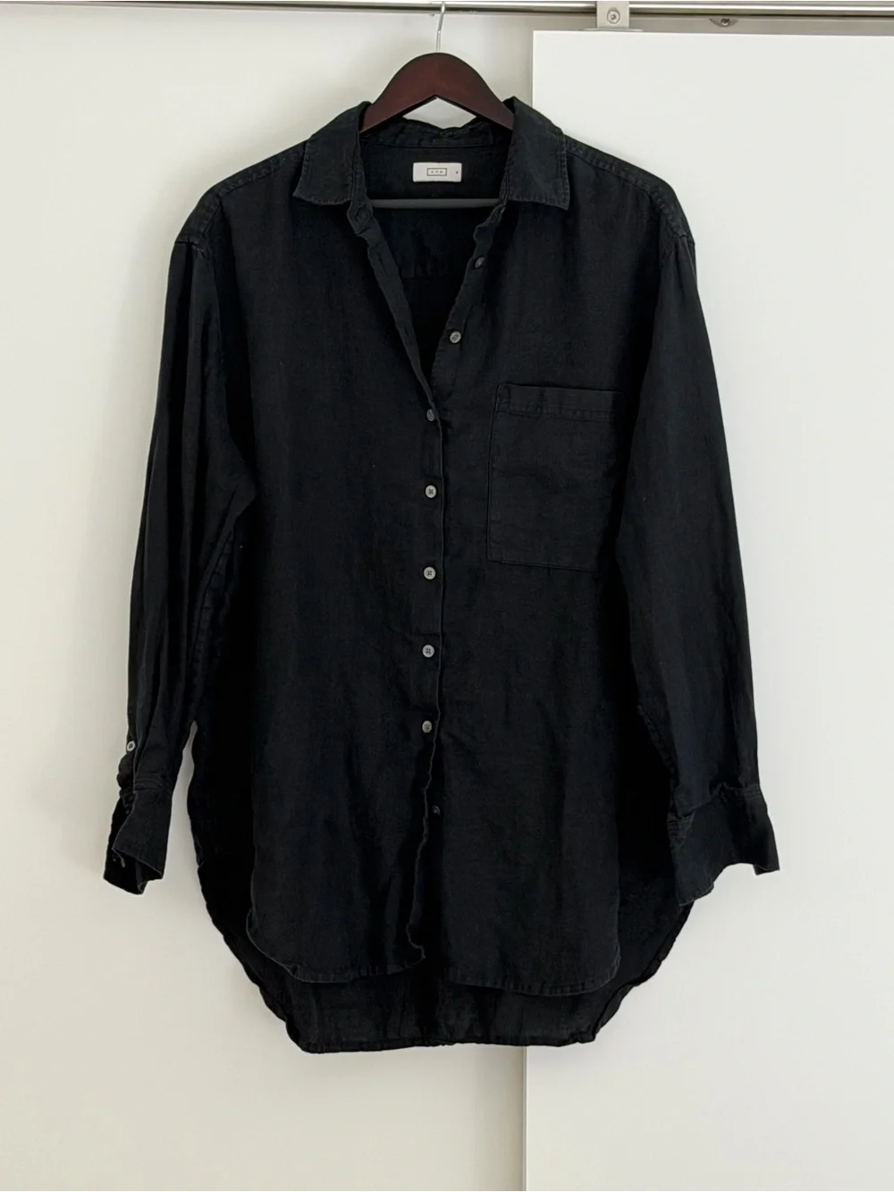 AYR Black Linen Oversized Button-Up - Picture 4 of 9